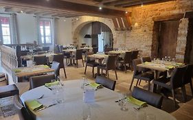 Logis Hotel La Fleur De Lys